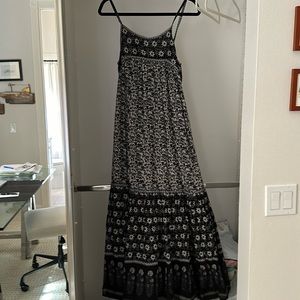 Long dress from daughters of India. Size small. Black